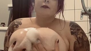 violetvixen22 12 april 2020