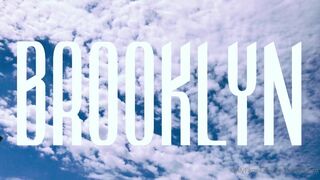 unskinnyshero big breasted passion rubs the body with oil