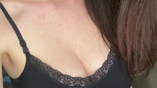 lady_in_the_streets Onlyfans  jerks off and gets an incredible orgasm