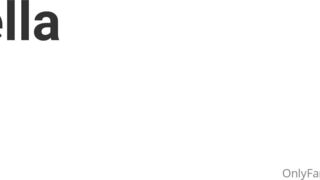 Miss Bella  Cute lesbians