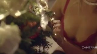 haubgirl appetizing bitch shows juicy tits