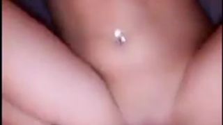 cassiestarz fucks herself in pink dildo
