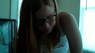 MyFavRedhead cool skinny rubs her lips sex