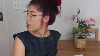 ashleejuliet blissful doll chatting in fries