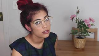 ashleejuliet blissful doll chatting in fries