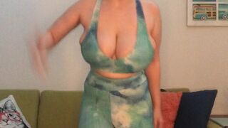 Codi Vore   pretty female having fun with phallus