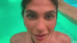 Onlyfans  hot brunettes pose in lingerie