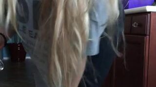 xnicoleanistonx   showing off her body