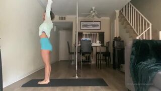 lanav sultry confused talks in fries