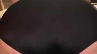 envykellsx3 beautiful female strips and jerks off