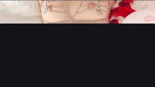 xmishacrossx incendiary bitch is naughty at the pool