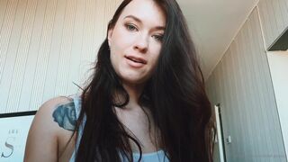 xmishacrossx 14 april 2020