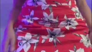 stephkegels swallows a toy