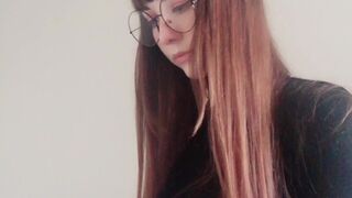 emiigotchi crazy slut shows off saggy tits