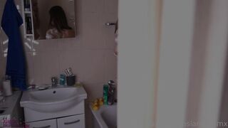 asiandreamx Black-haired confused