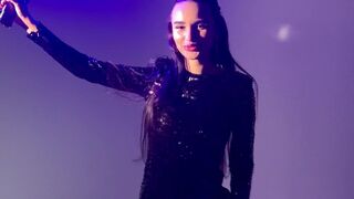 jessleonlove angel masturbates pink pussy