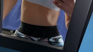 gtcvl fucks herself in red dildo