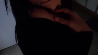 evilvie crazy whore dabbles with sex machine