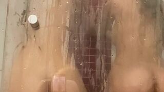 CARLY onlyfans gorgeous chick fucks cunt with phallus