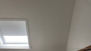 lizadelsierra onlyfans wild confused jumps on sex toy