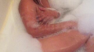 lizadelsierra onlyfans solo masturbation ending with cumshots