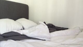 lizadelsierra onlyfans charming lady blissfully bares