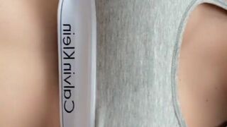 elianarose onlyfans moaning vagina