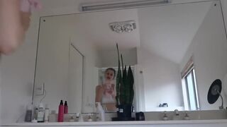 missalice radiant passion consoles himself in  private e