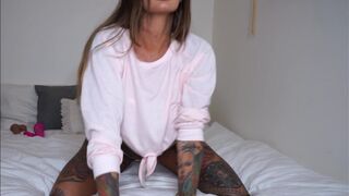 evelynuncovered onlyfans two naked beauties in free chat