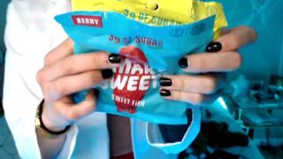 kasarawood luxurious slut fucks shaved cunt