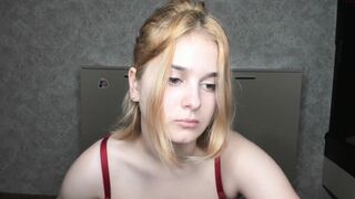 oladushek18 busty blonde gently masturbates cunt