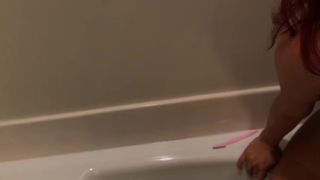 XXXSarahLace hot young lady caresses big tits