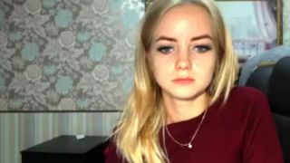 rosemaryhuge charming slut hammering herself on the couch