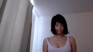sasha_ursx attractive model fucks pussy with sex toy