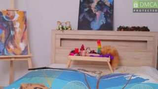 tiny_hat wonderful quit dancing in fries