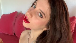 Princess Violette Dark