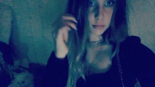 Princess Violette shrew blonde sucks penis