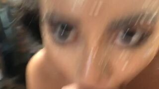 aaliyahhadid naughty female shows big tits