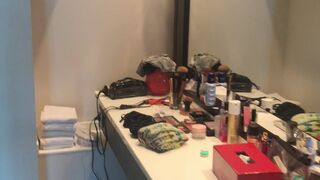 annapolinaxxxx slutty slut masturbates shaved pussy