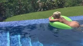 jennalovexxx hot bitches jerking off cunt