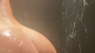 sitapayette Chicks with big ass