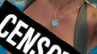 niyahreneenudes vicious girls shows boobs