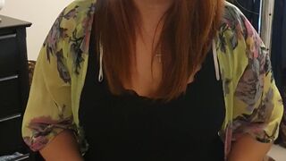 xmandyfoxxx  cute milf fucks shaved cunt