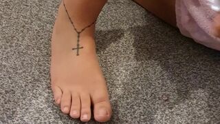 xmandyfoxxx  a young queen fucks both holes