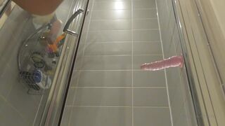 xmandyfoxxx  bitch with huge booty caresses hairy cunt