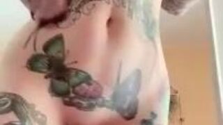 riae Suicide Twerking Nude   Fiery trash