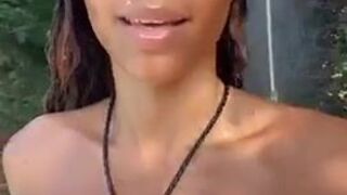 Emmanuelle Noire Busty bitch