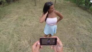 chloelamour adorable chick pulls the vagina with fingers