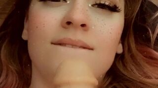 Onlyfans Amadani_sc   crazy chick caresses shaved cunt