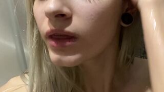 niko_belle Perky passion